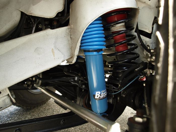 ジムニー用 GHX-Baseショックアブソーバー を販売。カスタムパーツ専門