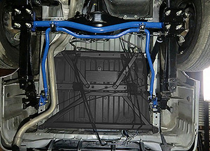 ハイエース 200系用 CUSCO（クスコ）強化スタビライザー