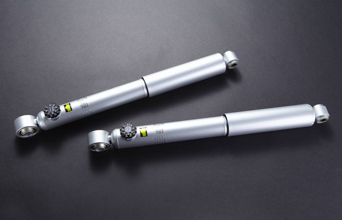 キャラバン NV350用 KYB Extageショックアブソーバ【14段階減衰力調整